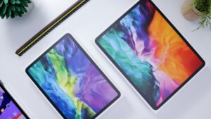 iPad 11 или iPad Air M4 - сравнение двух планшетов Apple: экраны, размеры и стилус